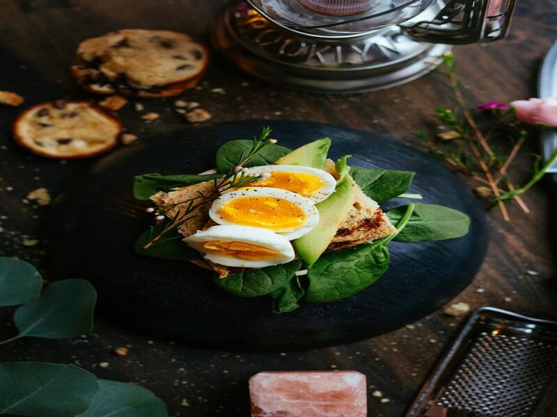 Korean bibimbap with egg and vegetables